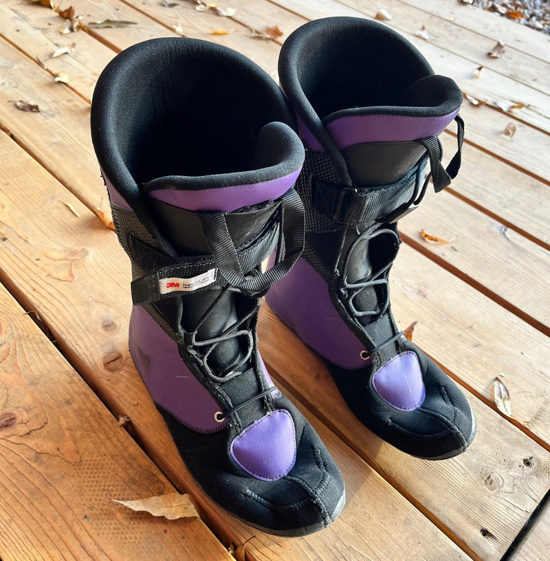 Stepping In: Touring Boot With a Gaiter